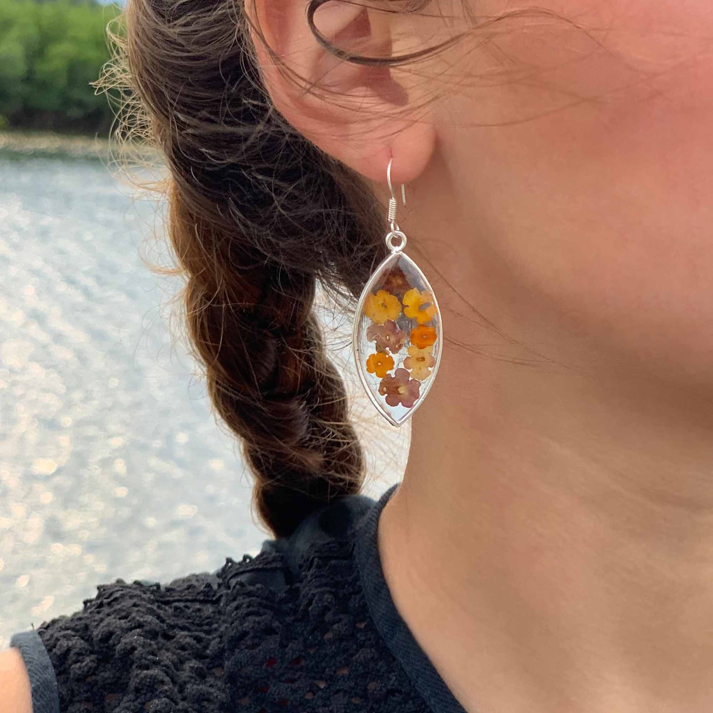 Flowers in Resin Ellipse Earrings Home Decor Supply | Online Retail | ShoreShopper.com