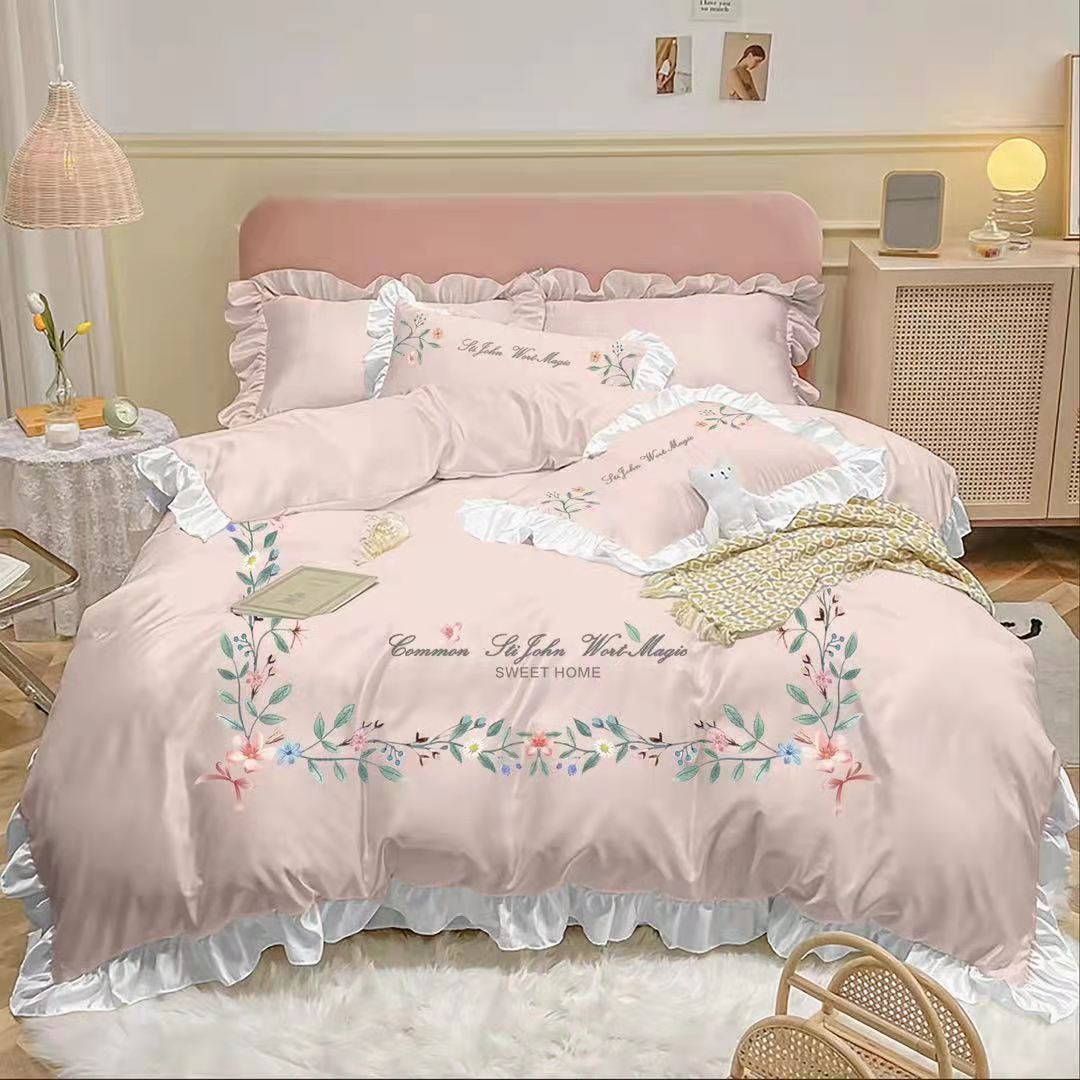 Four-piece Embroidered Quilt Cover For Washed Cotton Bed    Home Decor Supply | Online Retail | ShoreShopper.com