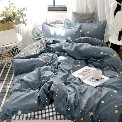 Three or four sets of bedding    Home Decor Supply | Online Retail | ShoreShopper.com