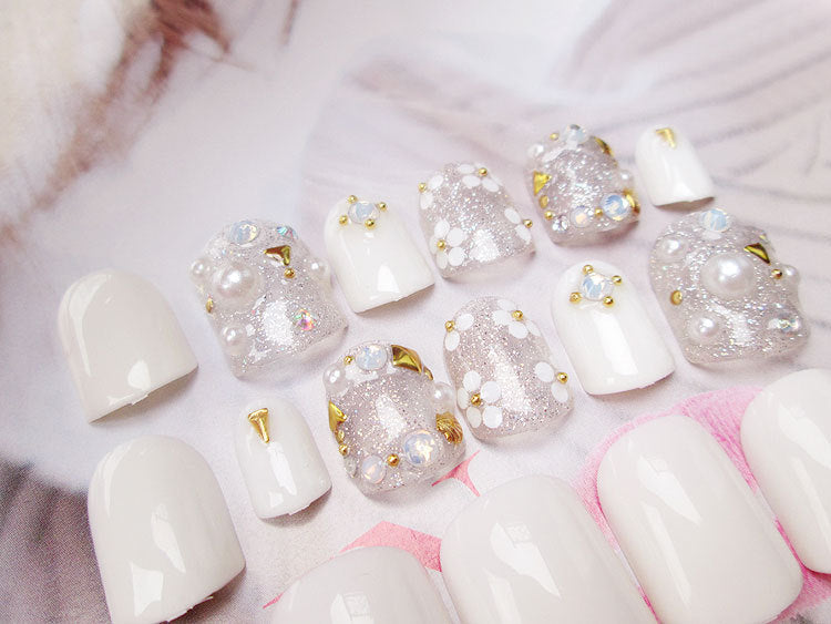 Finished Nail Art Magazine Style Beautiful Bride Fake Nails    Home Decor Supply | Online Retail | ShoreShopper.com