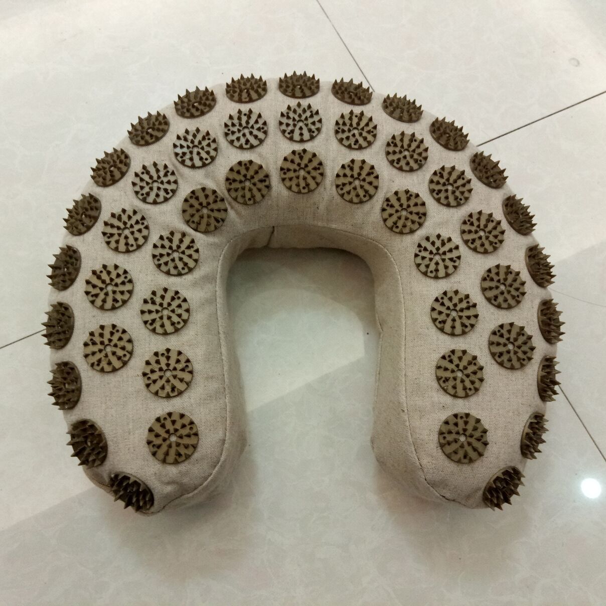 Organic Linen U-Shaped Acupuncture Pillow Acupuncture Pillow    Home Decor Supply | Online Retail | ShoreShopper.com