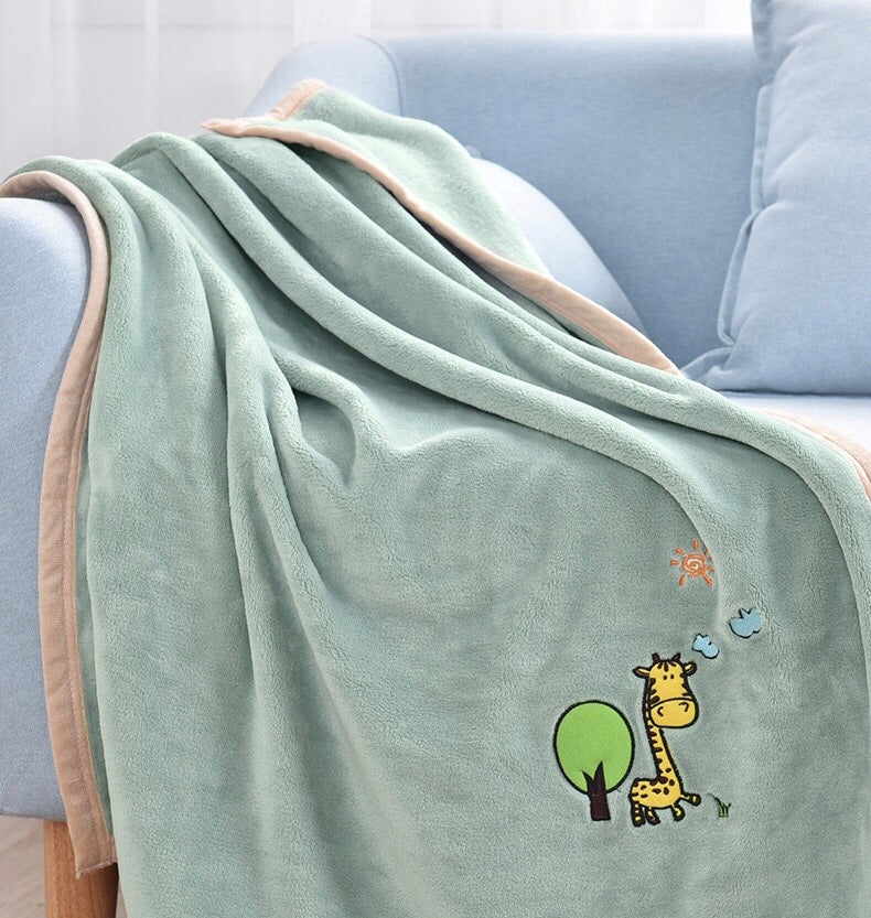 Blanket Pet Quilt Fall Winter Pet Thicken Blanket Warm Flannel Sleeping Blanket    Home Decor Supply | Online Retail | ShoreShopper.com