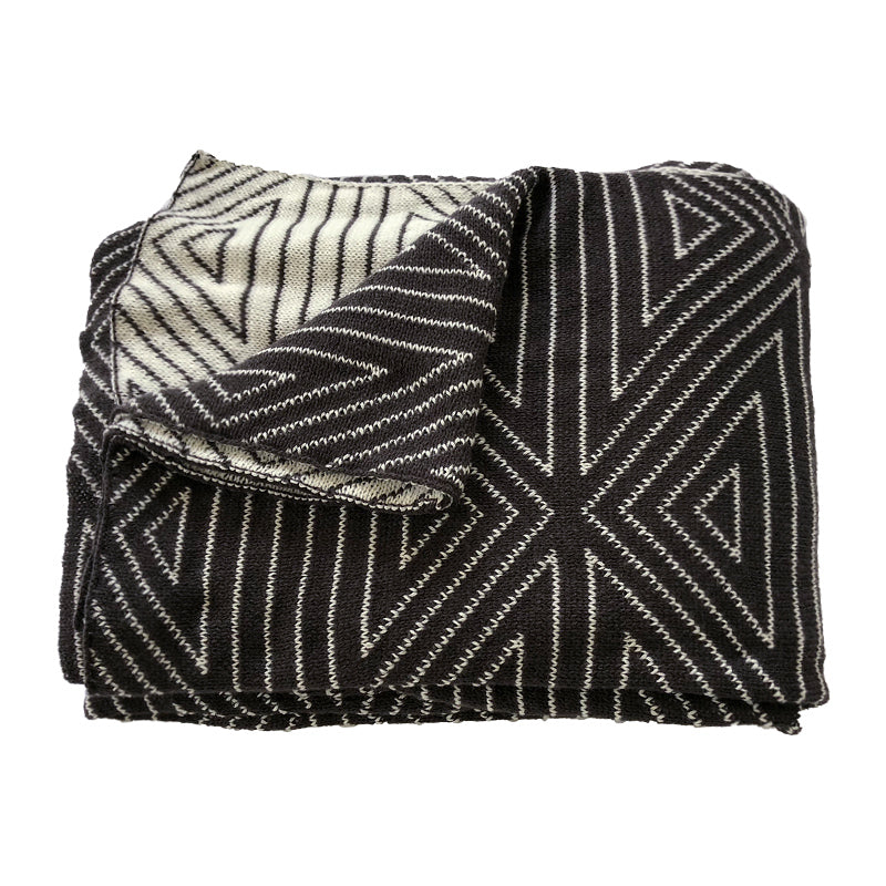 Nordic knitted woollen blanket    Home Decor Supply | Online Retail | ShoreShopper.com