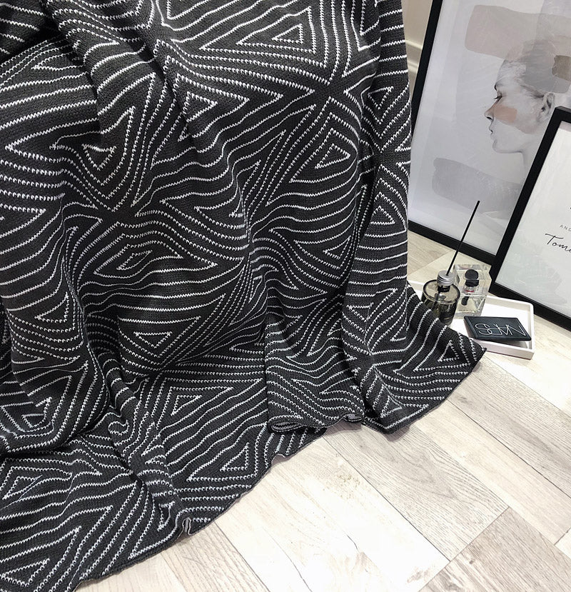 Nordic knitted woollen blanket    Home Decor Supply | Online Retail | ShoreShopper.com