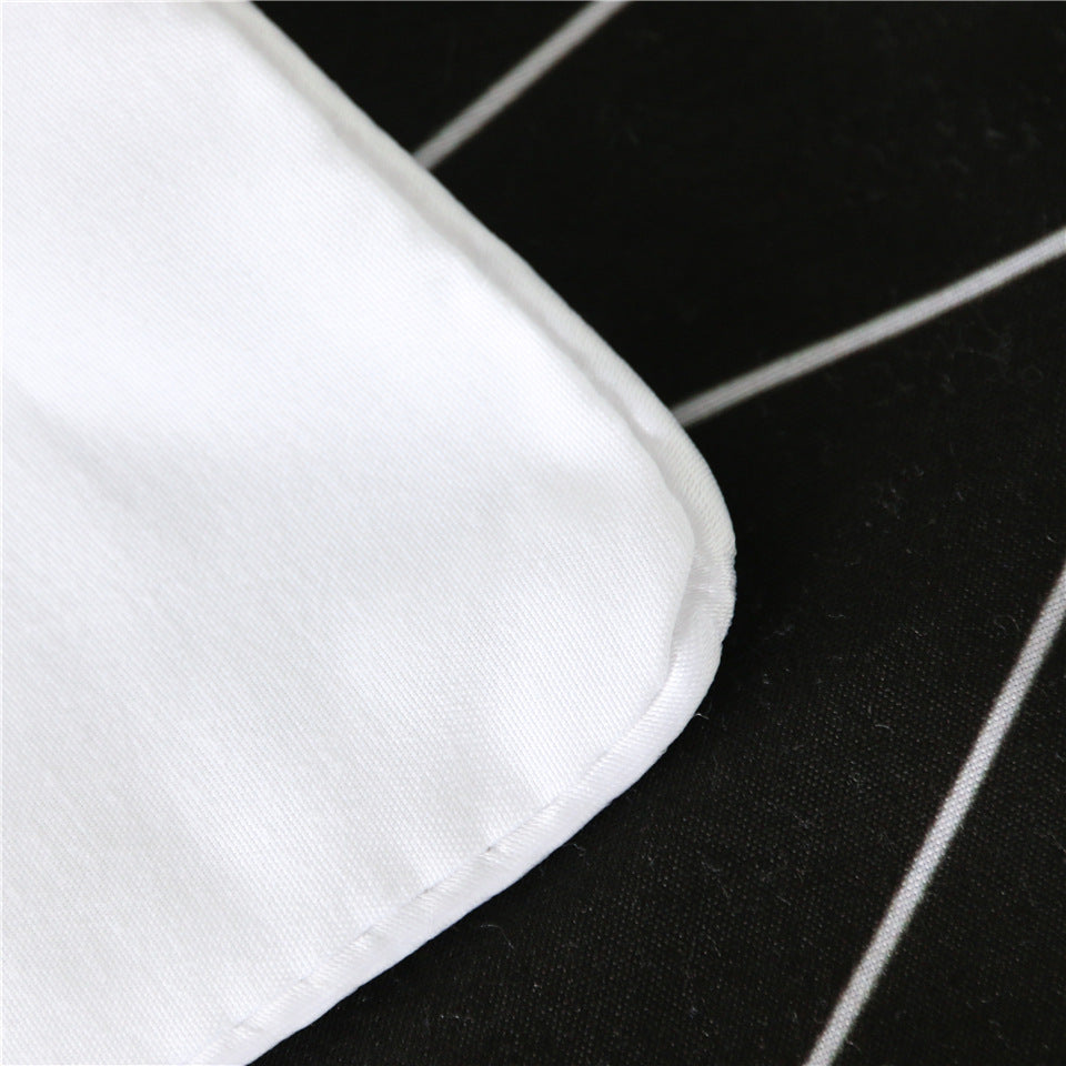 Three-piece Set Of Black And White Printed Bed Linen And Duvet Cover    Home Decor Supply | Online Retail | ShoreShopper.com