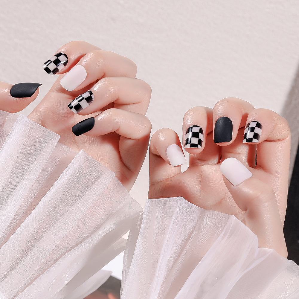 Fake Nail Patches Hand Wearing Art    Home Decor Supply | Online Retail | ShoreShopper.com