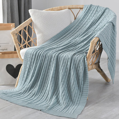 Decorative blanket for nap and leisure    Home Decor Supply | Online Retail | ShoreShopper.com