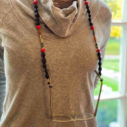 Face Mask/Eyeglass Paper Bead Chain, Black and Red    Home Decor Supply | Online Retail | ShoreShopper.com
