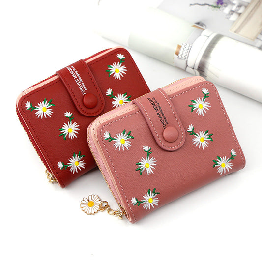 Women's Short Zipper Buckle Purse    Home Decor Supply | Online Retail | ShoreShopper.com