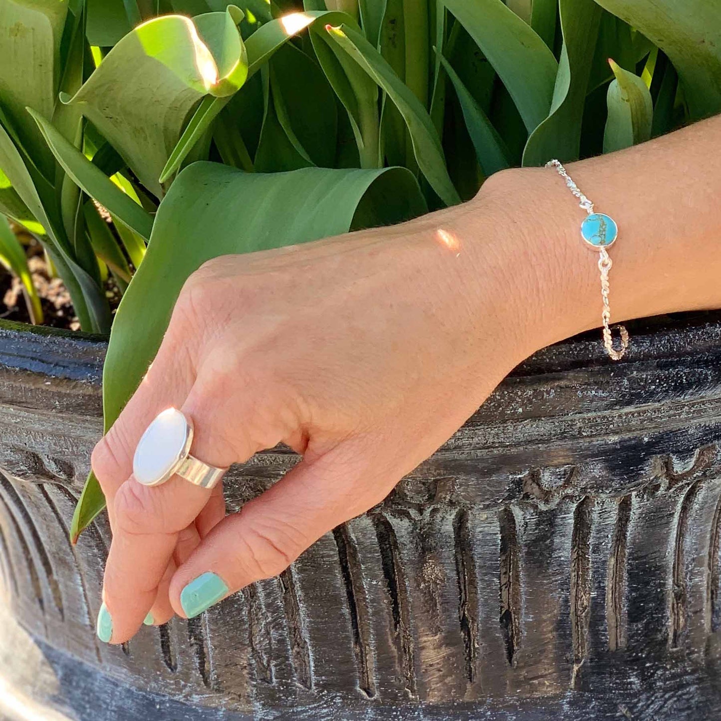 Ring, Oval Mother of Pearl    Home Decor Supply | Online Retail | ShoreShopper.com