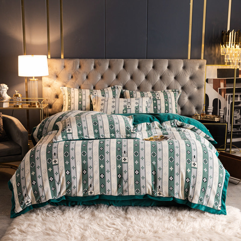 Fashionable Nordic Thick Warm Double-sided Velvet Bed Sheet    Home Decor Supply | Online Retail | ShoreShopper.com