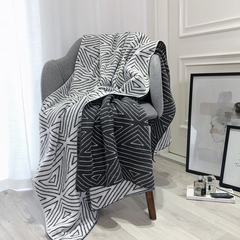 Nordic knitted woollen blanket    Home Decor Supply | Online Retail | ShoreShopper.com