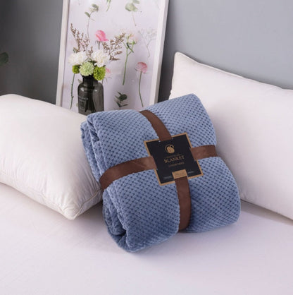 Beibeirong mesh pineapple sofa leisure blanket    Home Decor Supply | Online Retail | ShoreShopper.com