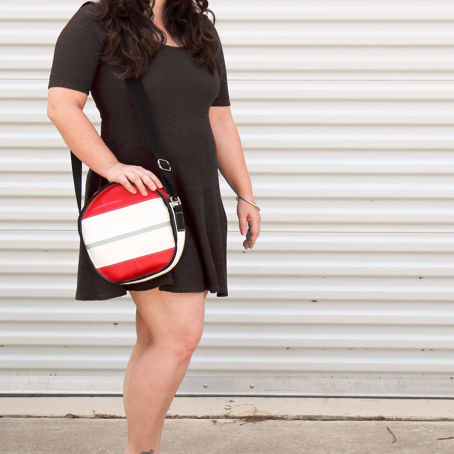 Firehose Round Shoulder Bag    Home Decor Supply | Online Retail | ShoreShopper.com