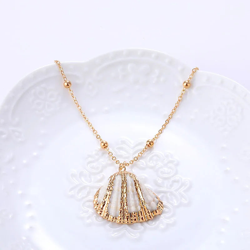 Hot Selling Various Styles of Women Natural Shell Necklace Summer Beach Jewelry Shopify Dropshipping Boho Necklaces    Home Decor Supply | Online Retail | ShoreShopper.com