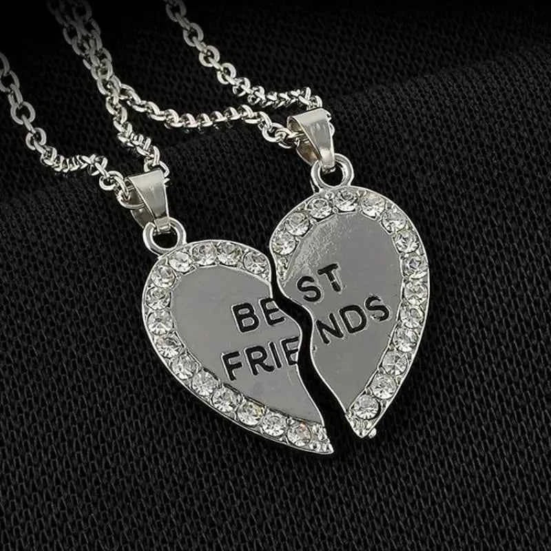 Gooden Friends Love English Pendant Pendant Necklace Fashion Two Rhinestones Alloy Flap Best Friends Necklace New Product Launch