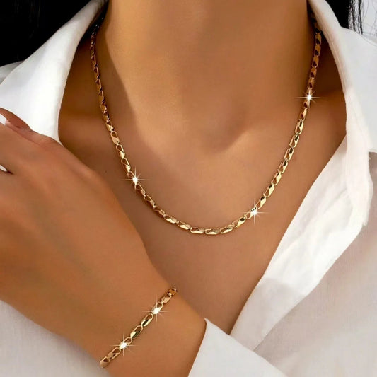 A Set of Sexy and Luxurious Women's Necklaces and Bracelets, a Fashionable and Versatile Women's Jewelry Set    Home Decor Supply | Online Retail | ShoreShopper.com