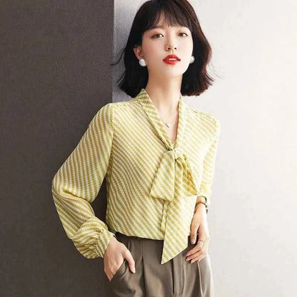 Striped Women's Shirt And Blouse Casual Youth Clothing Trend 2025 Novelty Streetwear Vintage Modern Long New V Neck Female Tops
