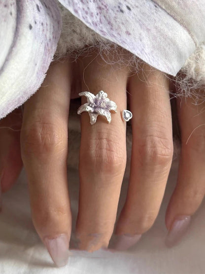 Gorgeous Lily Flower Jewelry Accessories, Fashion Ring for Women, Must-have Accessory for Female Fashionistas    Home Decor Supply | Online Retail | ShoreShopper.com