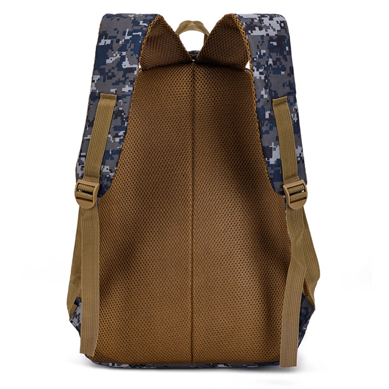 Camouflage large-capacity backpack - adjustable shoulder strap, outdoor theme style, zipper closure, ideal for hiking - ShoreCo.Shop