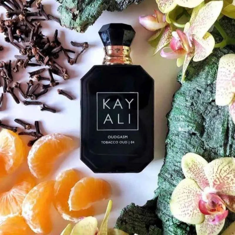 KAYALI 100ml Womens Perfume Long Lasting Alluring Fragrance with 20 Scents Sweet Fruity Floral Notes and Warm Woody Base