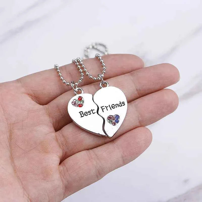 Trendy Best Friends Pendant Necklace for Women Full Rhinestone Love Heart Bff Friendship Pendants Necklaces Jewelry Accessories