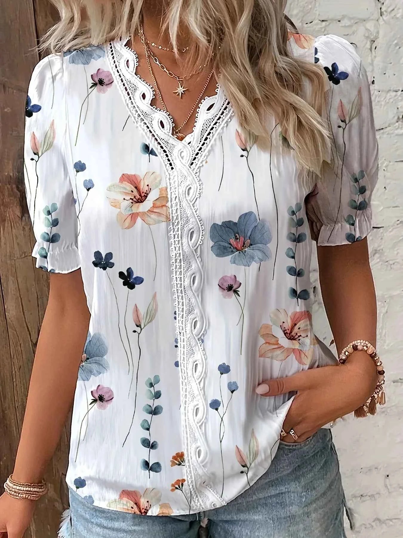 Women's Shirt Blouse  Violets White Plain Lace Short Sleeve Casual Basic V Neck Regular Plus Size
