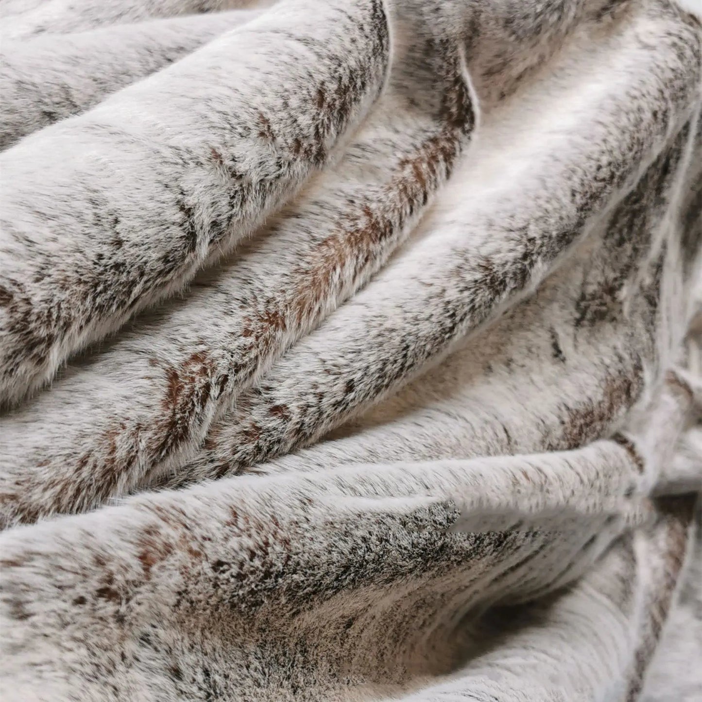 Faux wool blanket thickened double layer faux fur long hair warm lining plush PV fleece blanket    Your Coastal Marketplace | Shoreshopper.com
