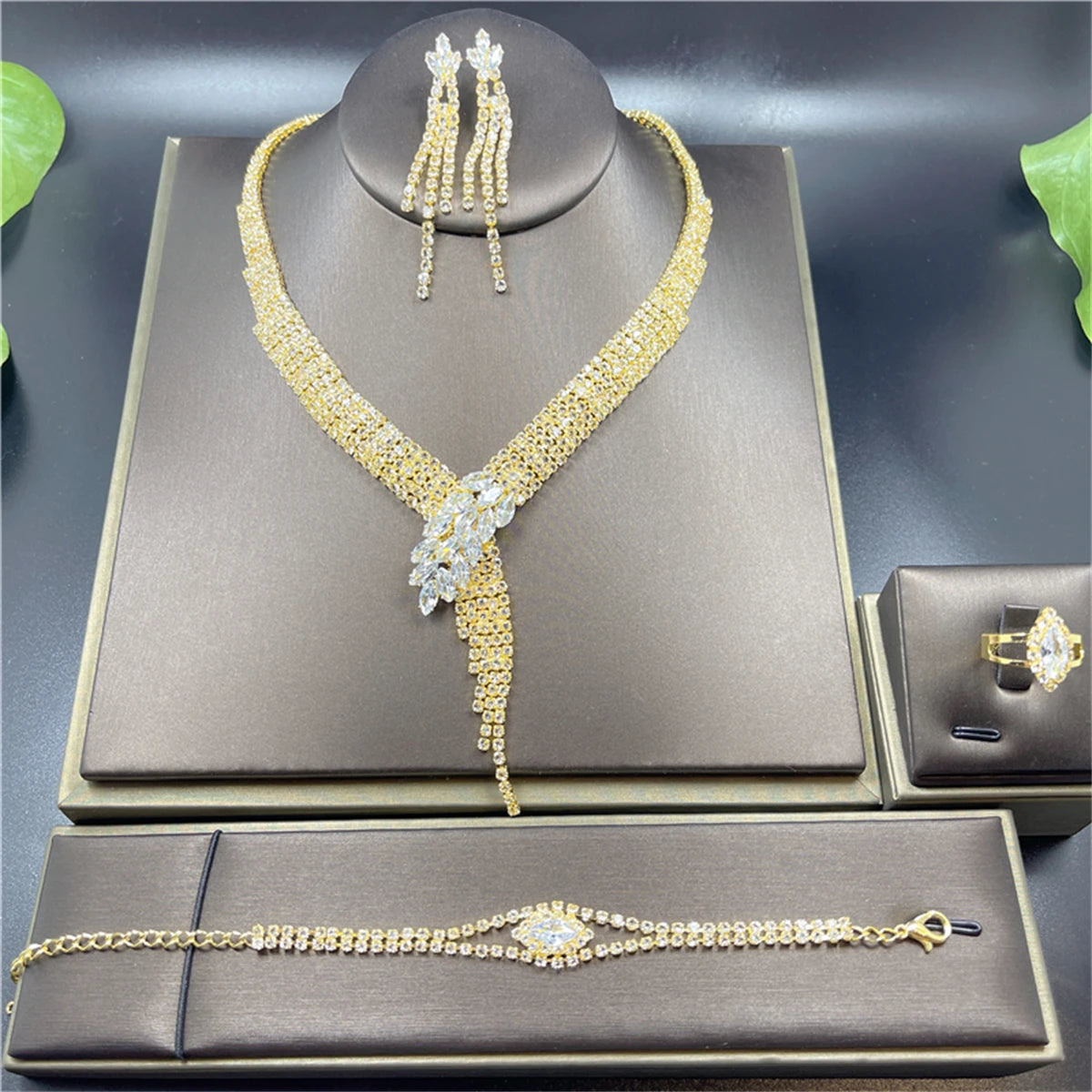 Fashion Crystal Bridal Jewelry Sets Silver Color Geometric Choker Necklace Earrings Bracelet Ring Four-piece Wedding Jewelry Set    Home Decor Supply | Online Retail | ShoreShopper.com