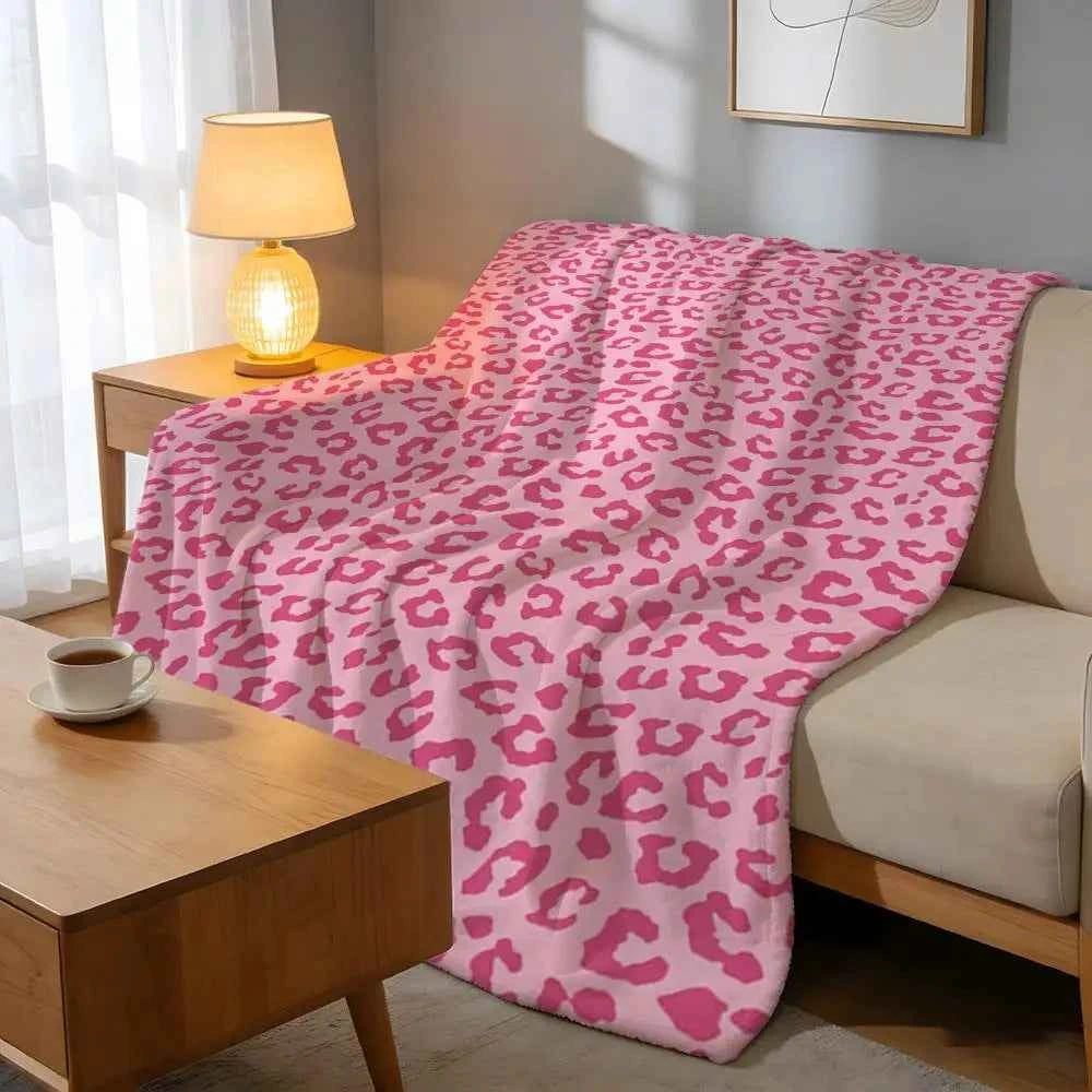 Throw High-Density Short Plush Blanket For Sofa Nap Air-Conditioned Room Soft Skin-Friendly Classic Leopard Print Pink