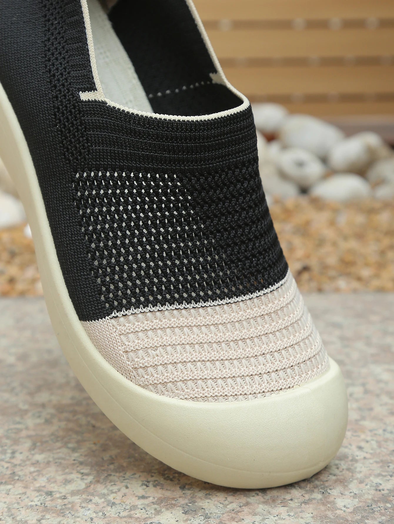 Women's shoes Women's Retro Dual-tone Slip-on Shoes Breathable Soft Sole for Comfort Summer Fashion Footwear Versatile Colorways    Your Coastal Marketplace | Shoreshopper.com