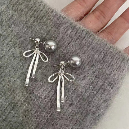 Fashionable Choker with Pendant Graceful Bowknot Pendant Choker Necklace with Gray Pearls Neck Jewelry Accessories    Home Decor Supply | Online Retail | ShoreShopper.com