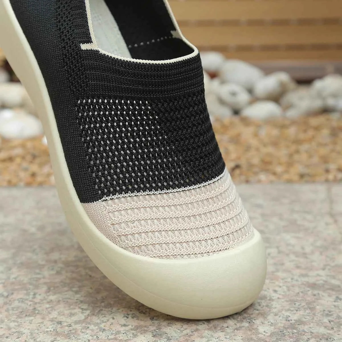 Women's shoes Women's Retro Dual-tone Slip-on Shoes Breathable Soft Sole for Comfort Summer Fashion Footwear Versatile Colorways