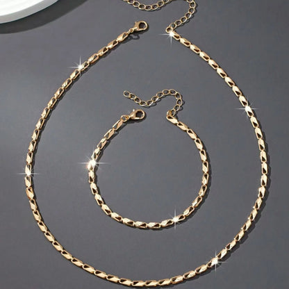 A Set of Sexy and Luxurious Women's Necklaces and Bracelets, a Fashionable and Versatile Women's Jewelry Set    Home Decor Supply | Online Retail | ShoreShopper.com