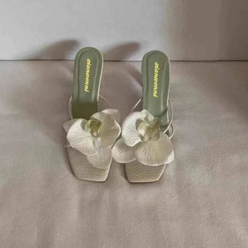 Women's Slippers Casual Fashionable High Quality Shoes for Women Shallow Women Sandals Elegant Flowers Design Women's Slippers