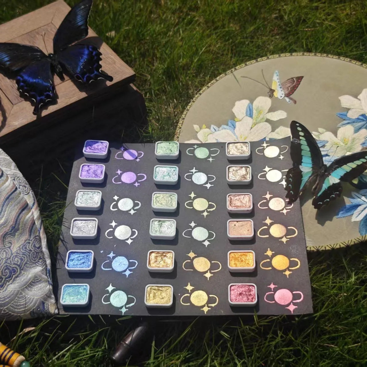 32-Color Metallic Paint Collection – Fresh Pastels to Deep Retro Shades, Bring Luster to Every Unique Artistic Expression    Home Decor Supply | Online Retail | ShoreShopper.com