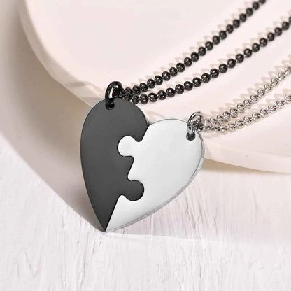 Custom Engrave BFF Friendship Necklaces for 2 Best Friends Gifts, Couple Heart Love Forever Pendant Female BFF Necklaces Set