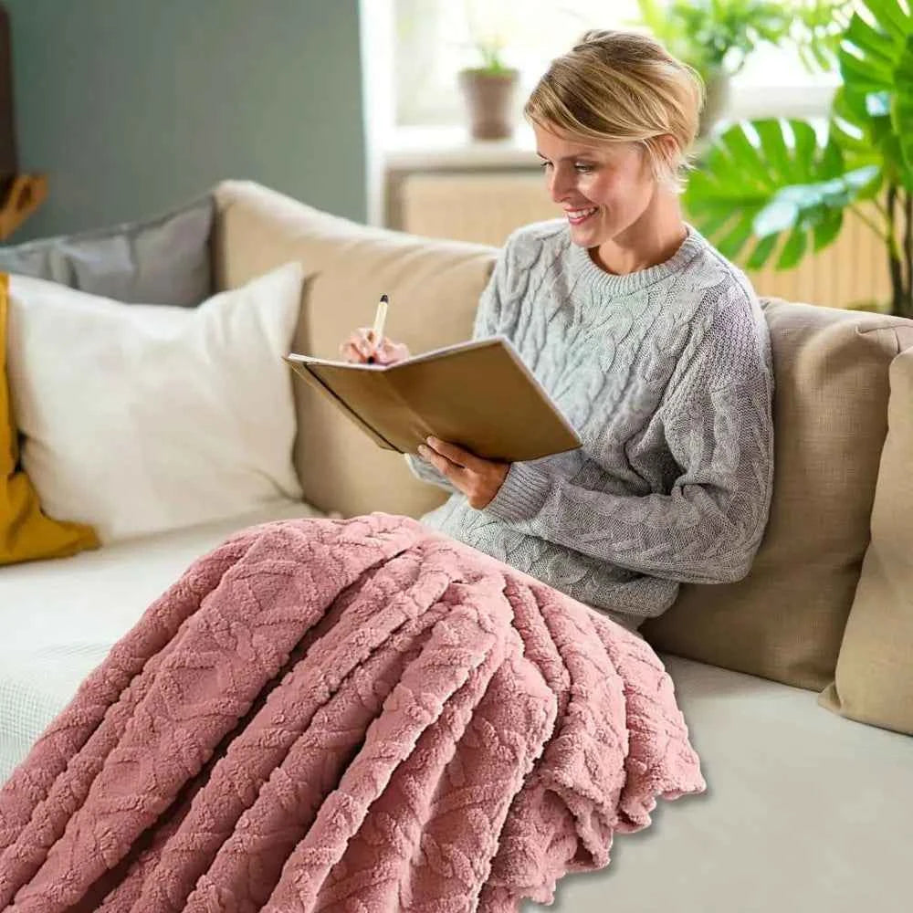 Throw Blanket for Couch Flannel Fleece Throw Blanket Machine Washable 70 * 100cm Bed Blanket Warm Plush Blanket for Bedroom