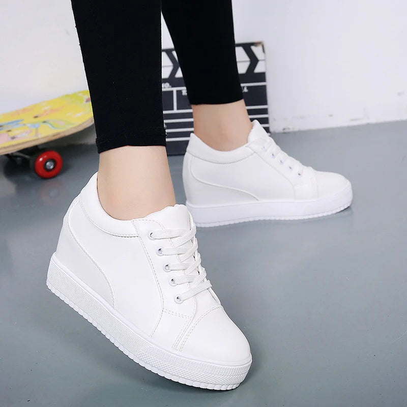 *Fashionable Hot Selling Comfortable Sports Shoes for Women Spring and Autumn New Round Toe Style Sexy Elegant Casual Shoes    Your Coastal Marketplace | Shoreshopper.com