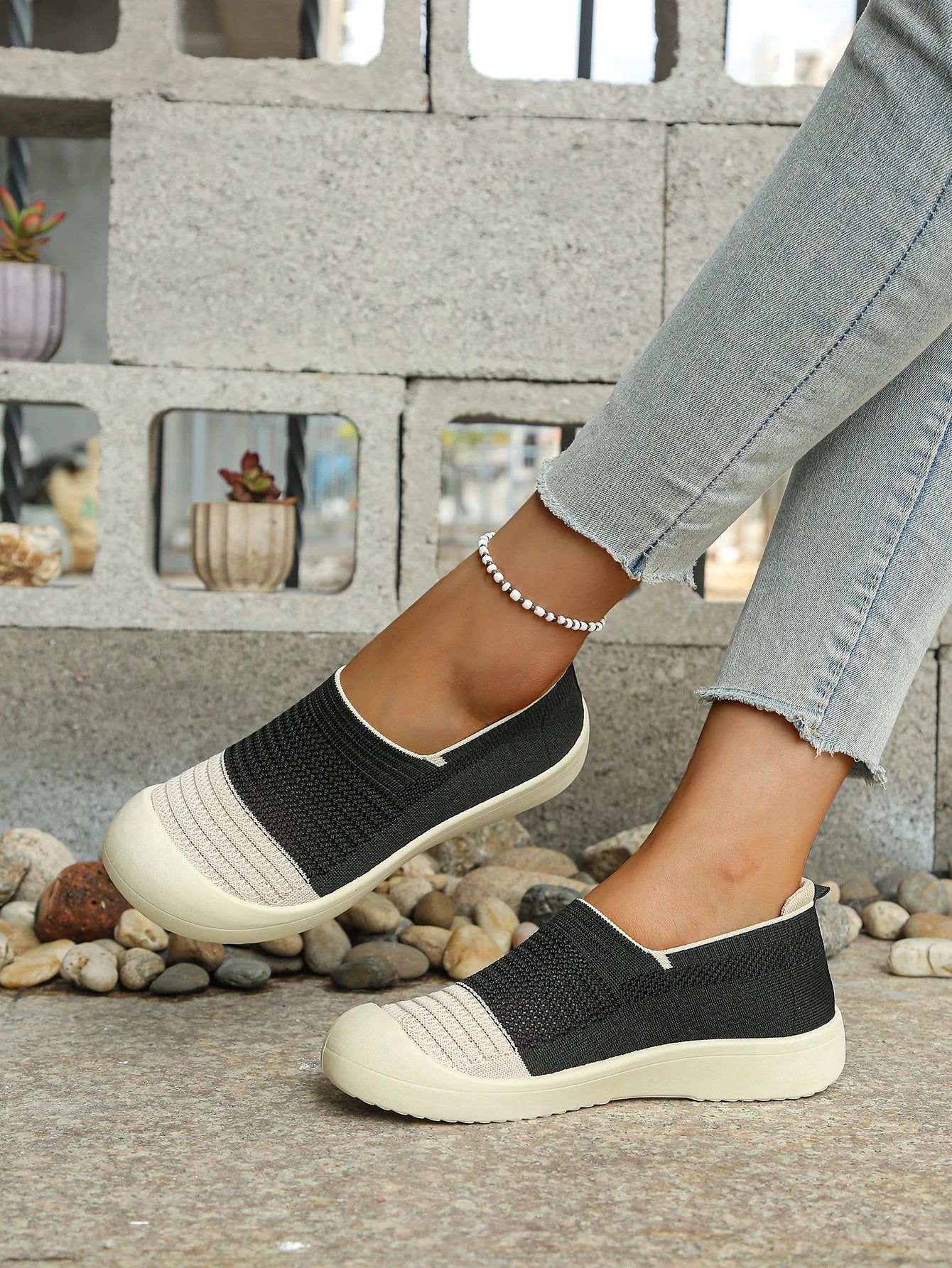 Women's shoes Women's Retro Dual-tone Slip-on Shoes Breathable Soft Sole for Comfort Summer Fashion Footwear Versatile Colorways    Your Coastal Marketplace | Shoreshopper.com
