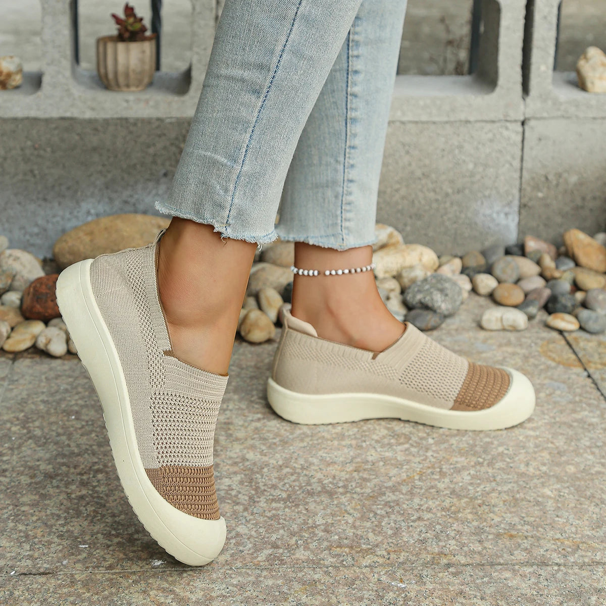 Women's shoes Women's Retro Dual-tone Slip-on Shoes Breathable Soft Sole for Comfort Summer Fashion Footwear Versatile Colorways    Your Coastal Marketplace | Shoreshopper.com