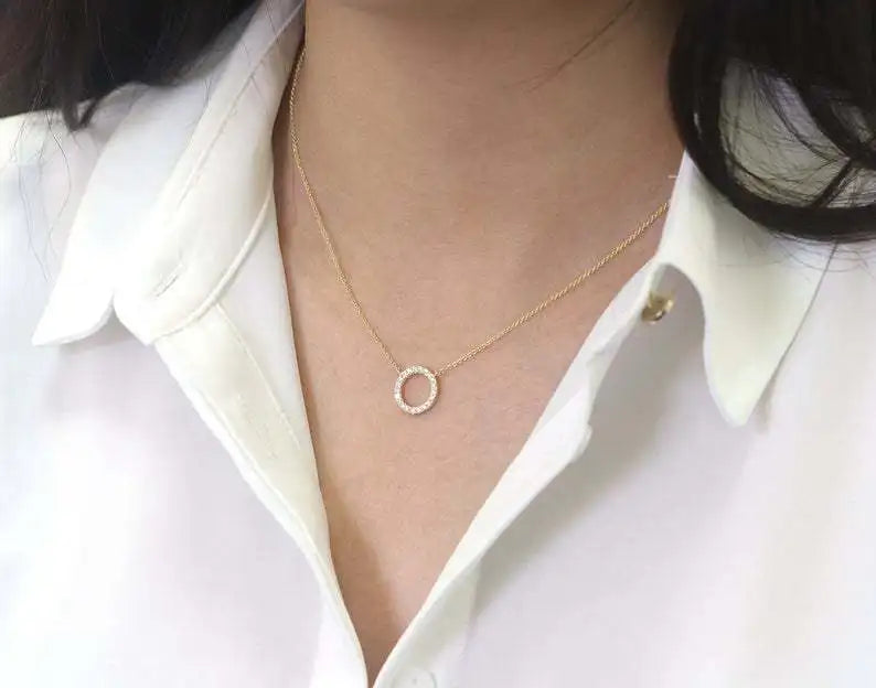 Fashion Trend Elegant Jewelry Simple Crystal Circle Pendant Necklace Golden Color Unquie Women Necklace Party Gift Wholesale    Home Decor Supply | Online Retail | ShoreShopper.com
