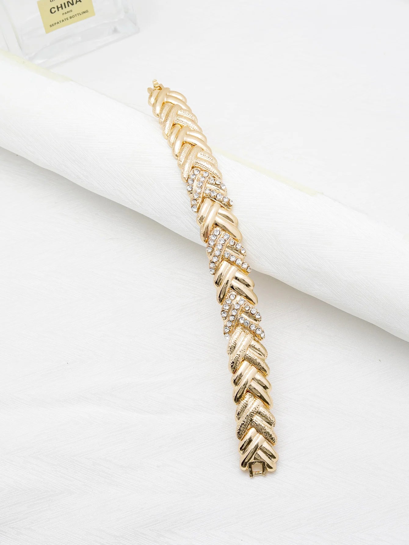 Dubai Jewelry Set For Woman 18K Gold Plated Luxury Necklace Earrings Bracelet and Ring Set Jewelry Wedding Party Trending    Home Decor Supply | Online Retail | ShoreShopper.com