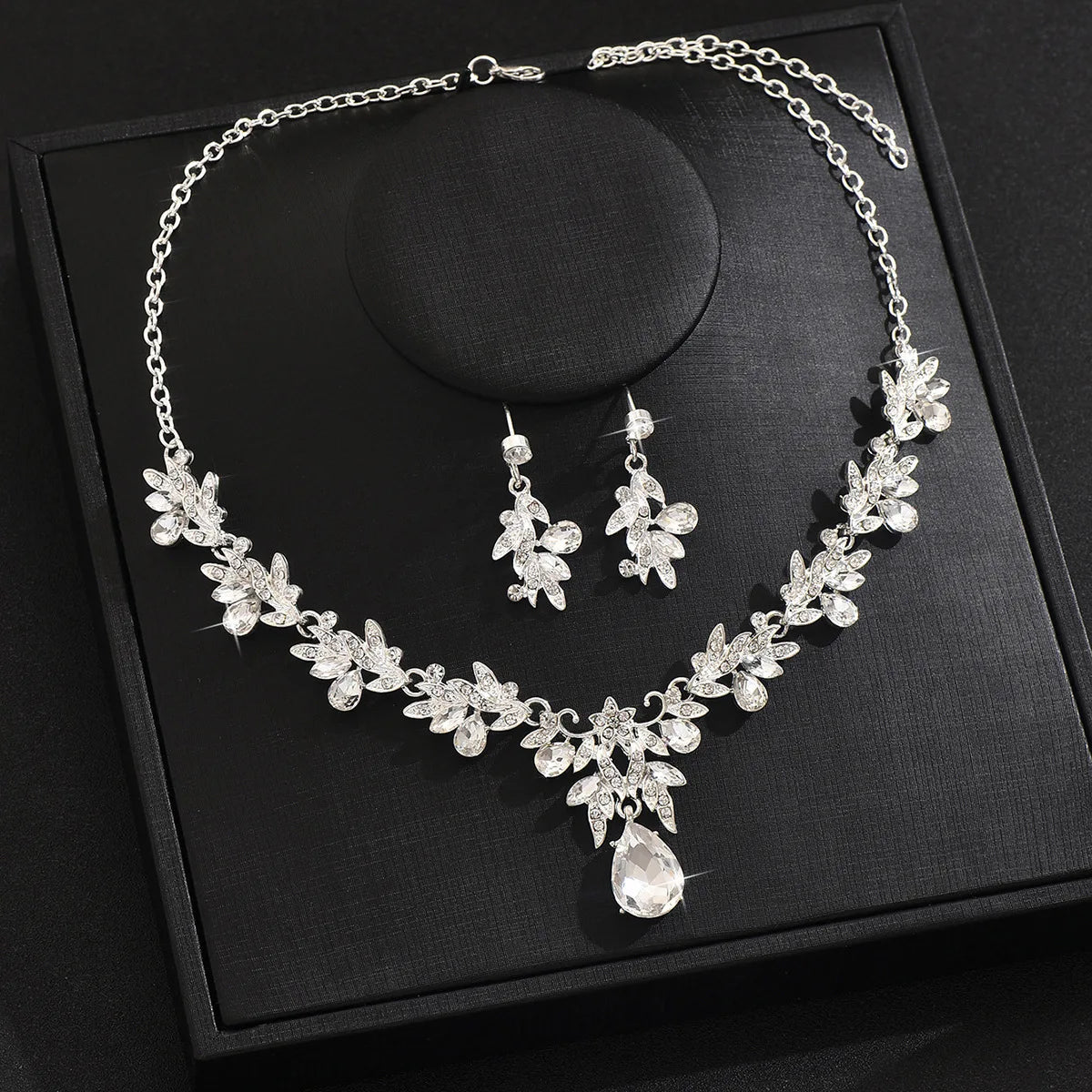 2025 Fashion Jewelry Set for Bridal Necklace Earrings Set Women Crystal Engagement Wedding Banquet Dress Accessories    Home Decor Supply | Online Retail | ShoreShopper.com