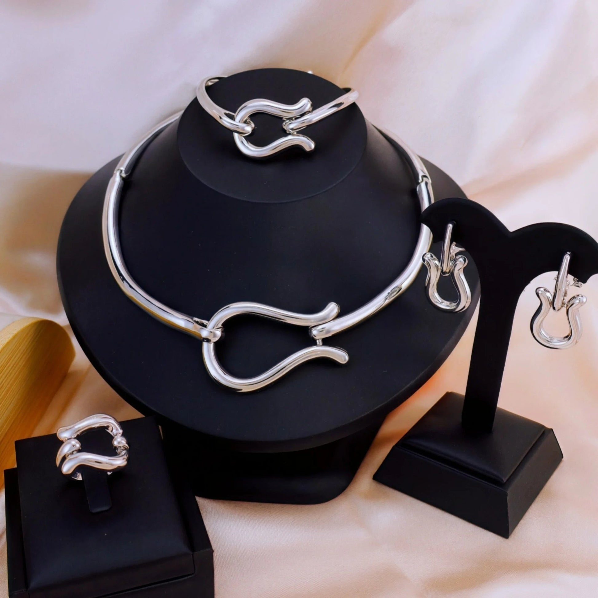 Fashion Jewelry Sets For Women Gold Color Choker Necklace Earrings Bracelets Ring Wedding Set Party Accessories    Home Decor Supply | Online Retail | ShoreShopper.com