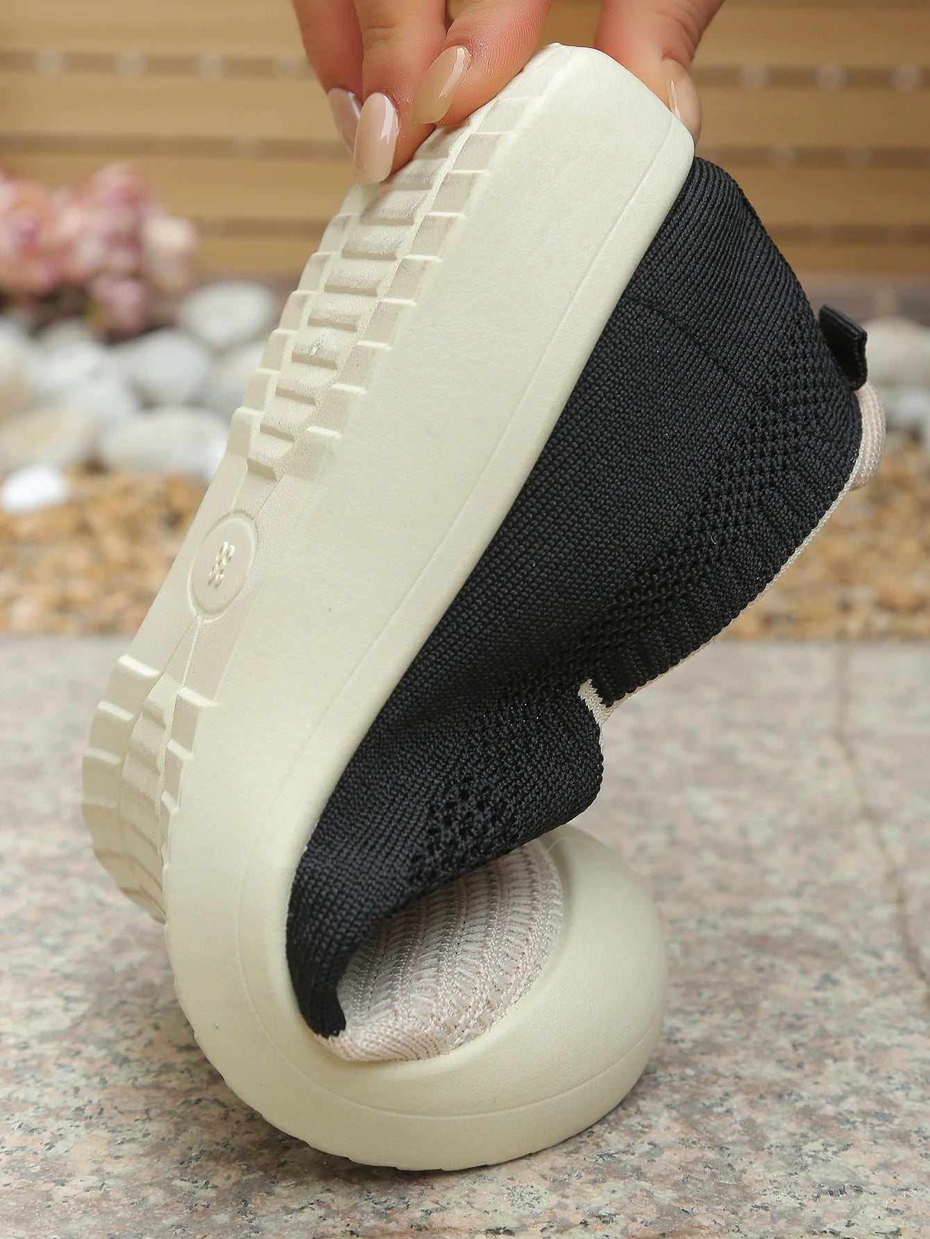 Women's shoes Women's Retro Dual-tone Slip-on Shoes Breathable Soft Sole for Comfort Summer Fashion Footwear Versatile Colorways    Your Coastal Marketplace | Shoreshopper.com