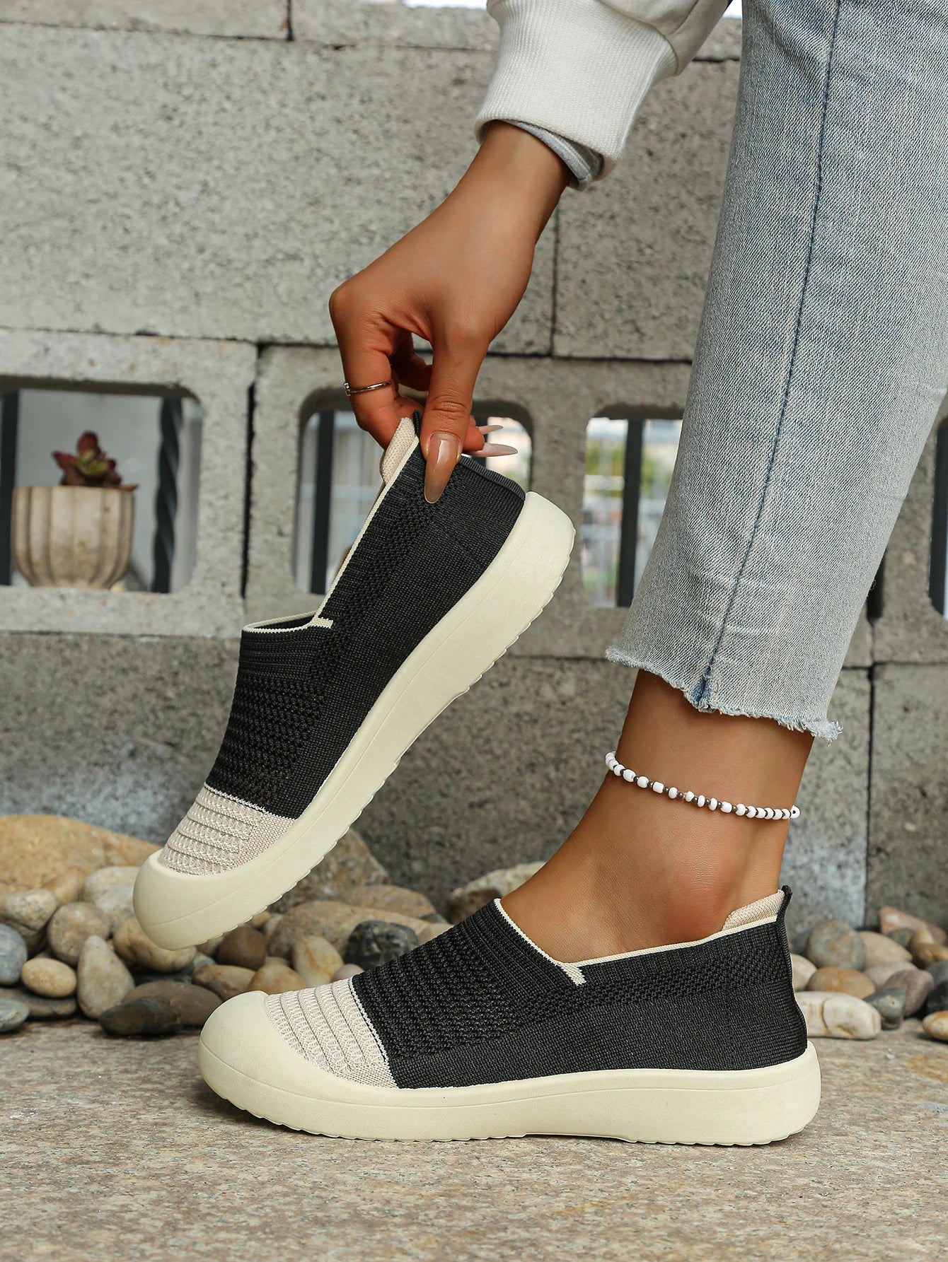 Women's shoes Women's Retro Dual-tone Slip-on Shoes Breathable Soft Sole for Comfort Summer Fashion Footwear Versatile Colorways    Your Coastal Marketplace | Shoreshopper.com