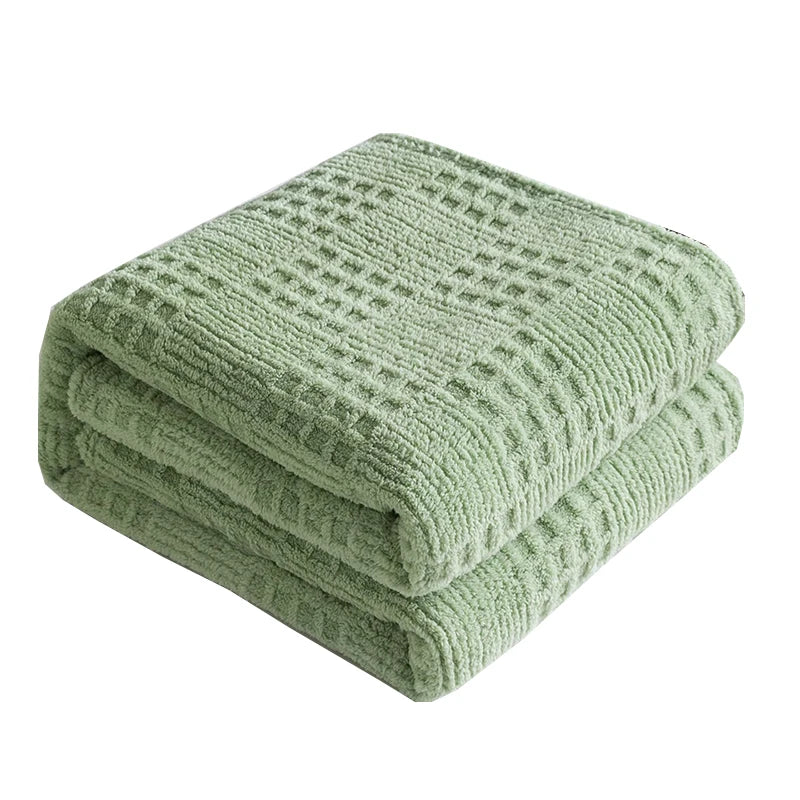 Soft Plush Blanket Warn Bed Cover Office Napping Blanket Thick Ball Wool Casual Air Conditioning Blanket    Your Coastal Marketplace | Shoreshopper.com