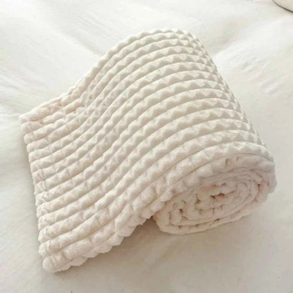 Durable Solid Color Flannel Blanket Thickened Comfortable Sofa Plush Blanket Soft Warm Office Nap Blanket Unisex