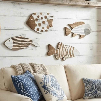 Marine Style Wooden Fish Wall Decor School of Fish Rustic Carving Fish Pendant Handcrafted Ocean Theme Nautical Wall Art